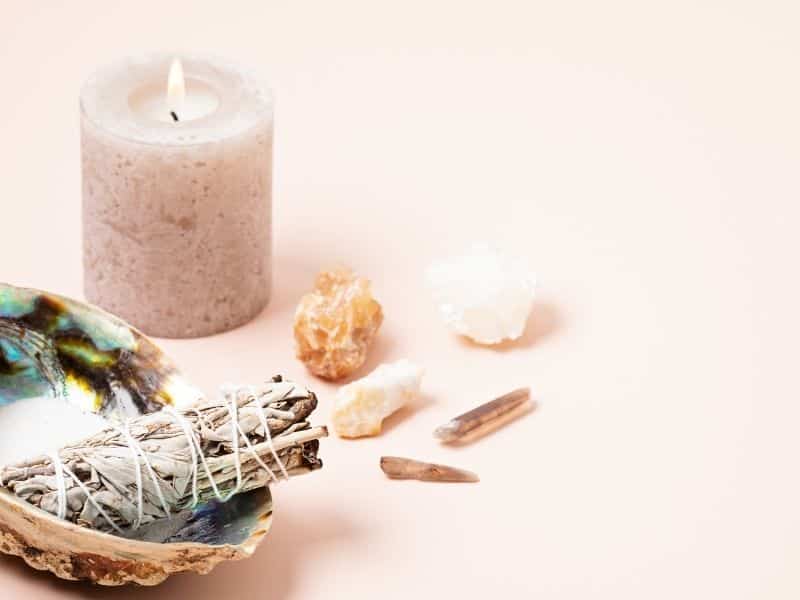 Énergéticienne Tours et à distance. Dépollution énergétique